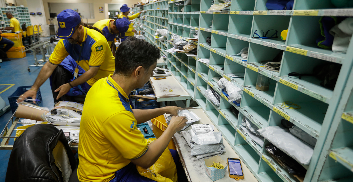 No momento, você está visualizando Correios oferecerão serviços da Caixa Econômica