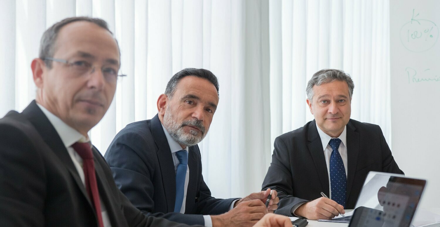 No momento, você está visualizando Liderança e IA: Desafios e Futuro da Decisão Corporativa